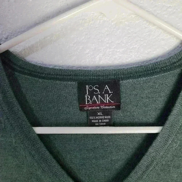 Jos A Bank XL Green Morino Wool Vest - Picture 3 of 6